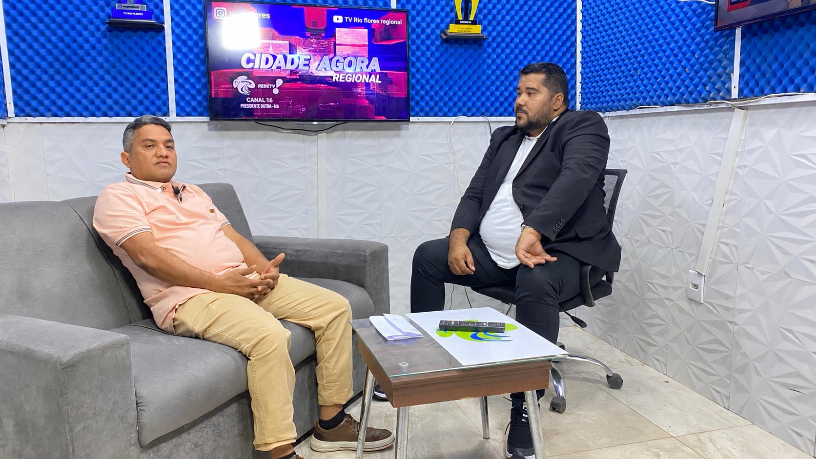 Presidente Dutra (MA): Deusvaldo da Eletrolar concede entrevista à TV Rio Flores e destaca trajetória empresarial.